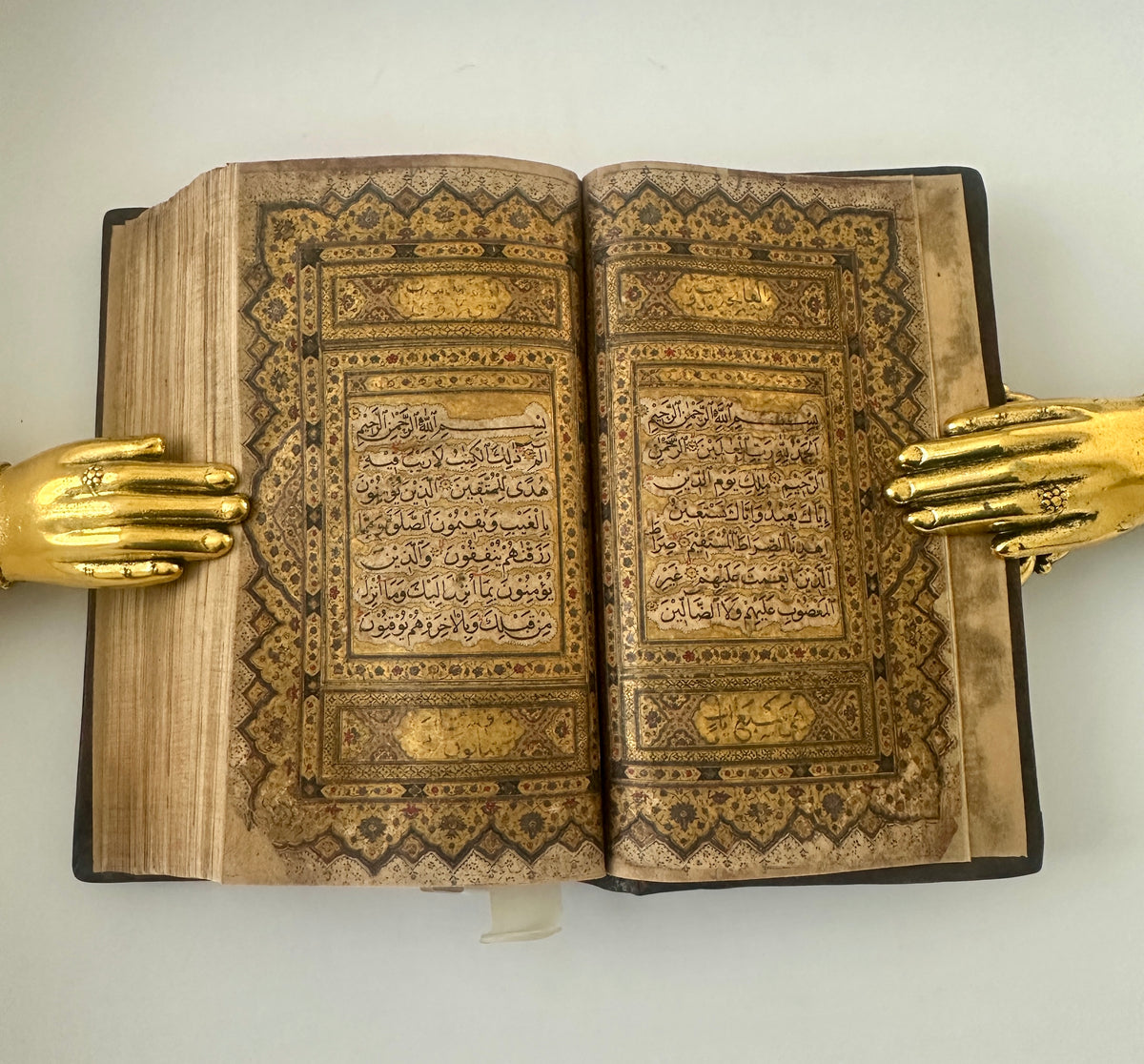 Gold Illuminated Mughal Quran Manuscript 000